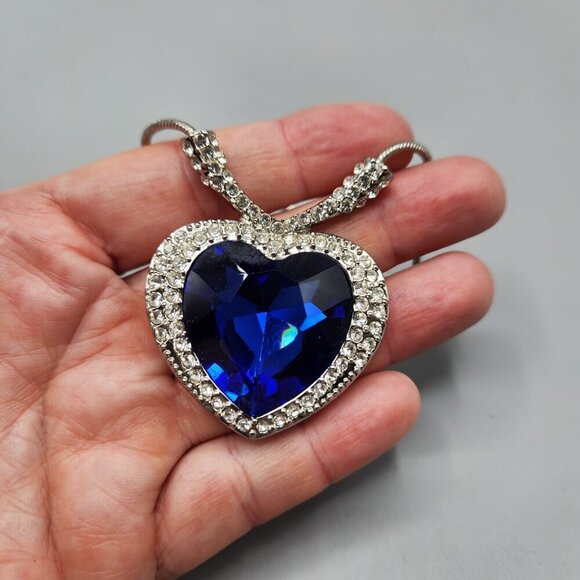 Titanic Necklace Heart of the Ocean 10K RGF - Picture 6 of 13